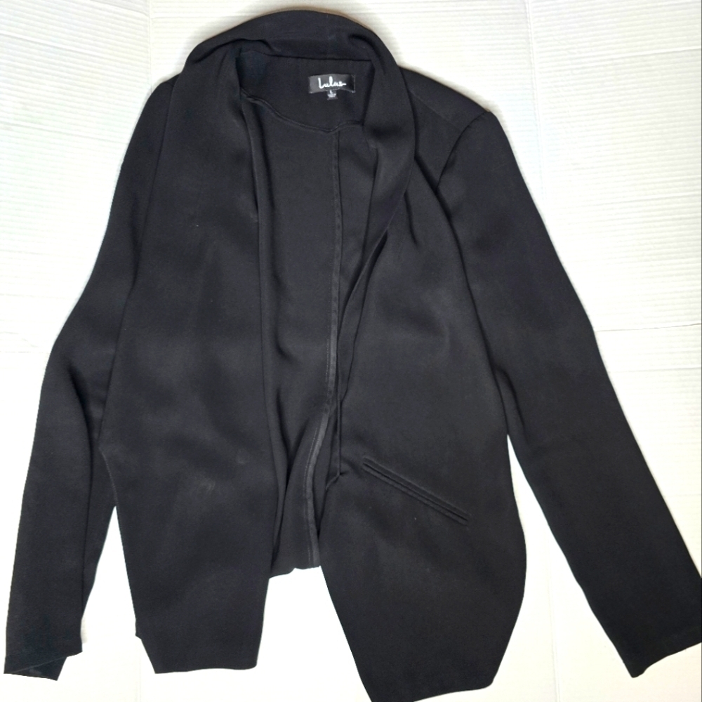 Lulus Lightweight Black Blazer - Picture 1 of 3
